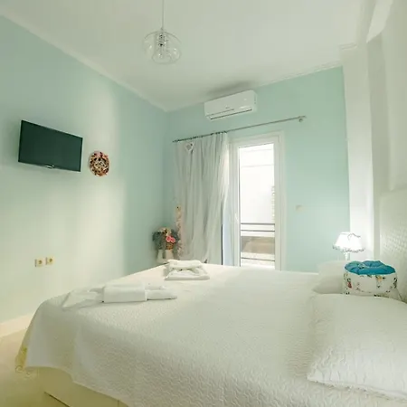 Explore Corfu Town On Foot - Live Like A Local Apartment