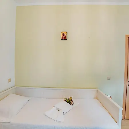 Explore Corfu Town On Foot - Live Like A Local *